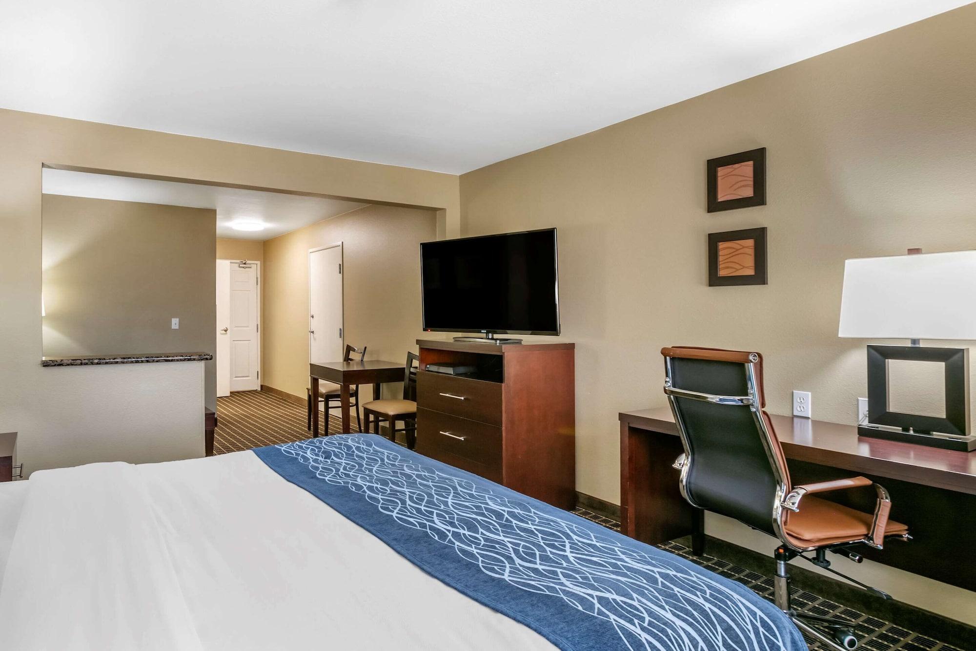 Comfort Inn Fort Collins North Экстерьер фото